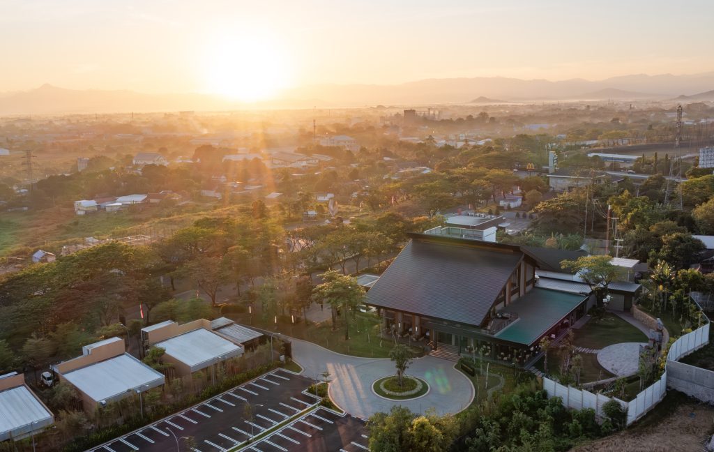 Plataran Indonesia Ekspansi ke Timur: Welcome, Plataran Makassar Venue & Dining